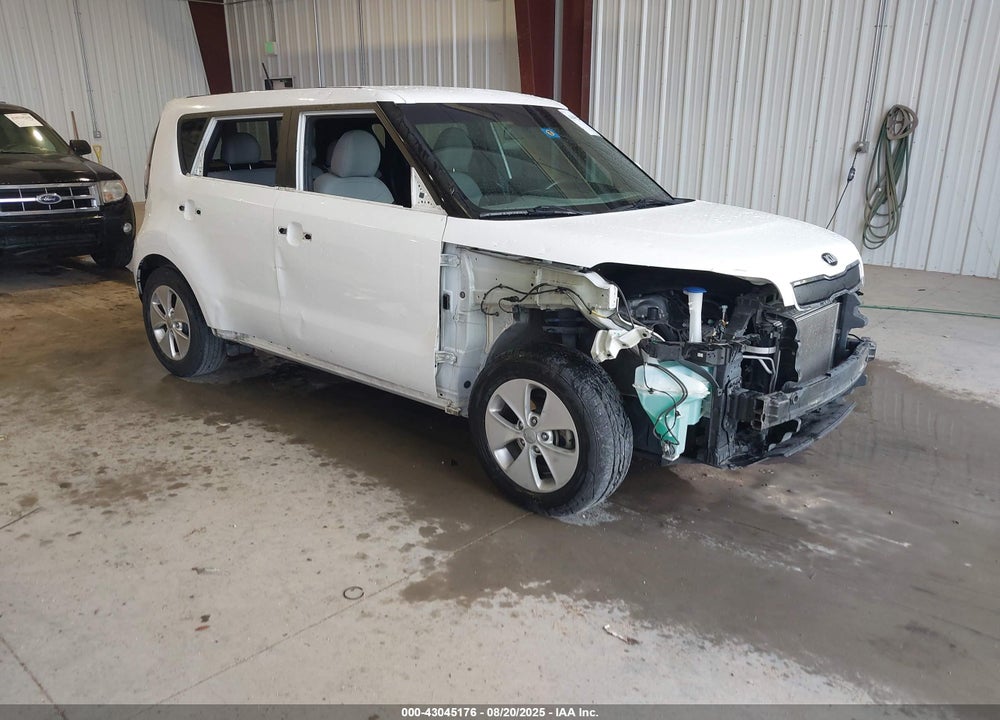 2015 KIA SOUL VIN: KNDJN2A20F7210888