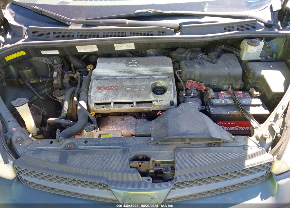 2004 TOYOTA SIENNA XLE VIN: 5TDBA22C84S022081