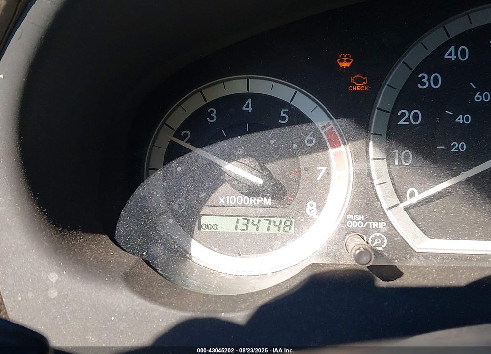 2004 TOYOTA SIENNA XLE VIN: 5TDBA22C84S022081