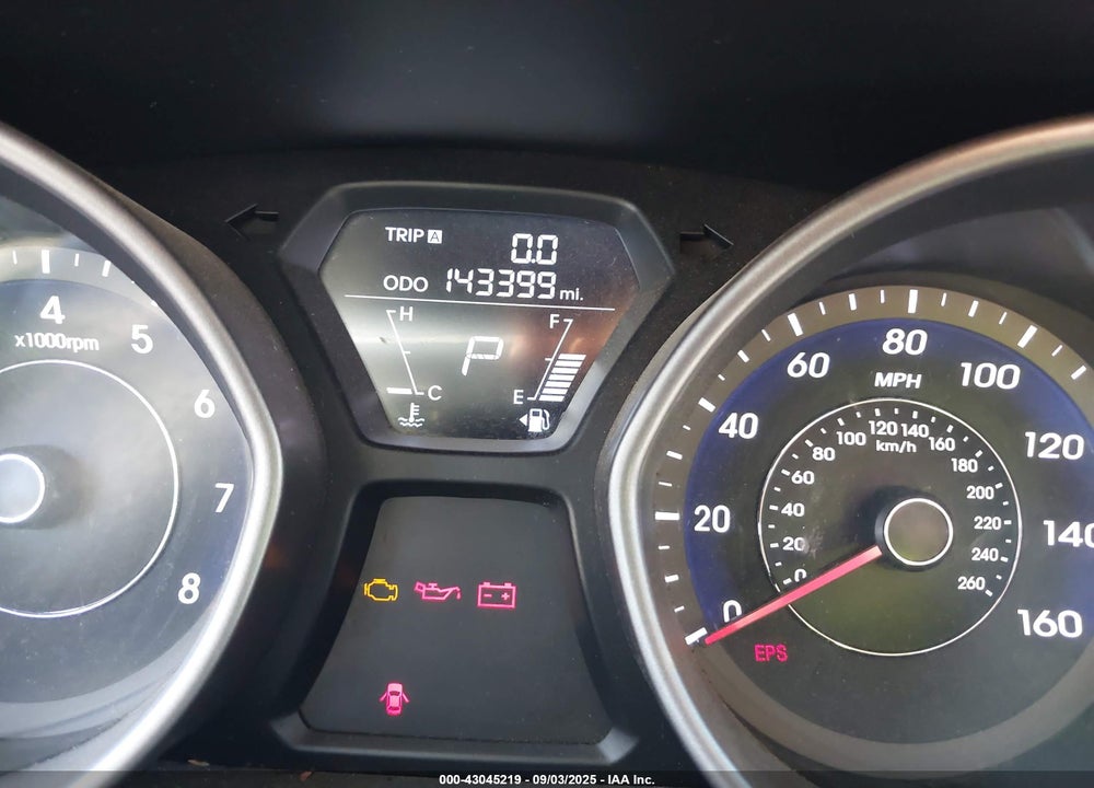 2013 HYUNDAI ELANTRA VIN: 5NPDH4AE7DH361553