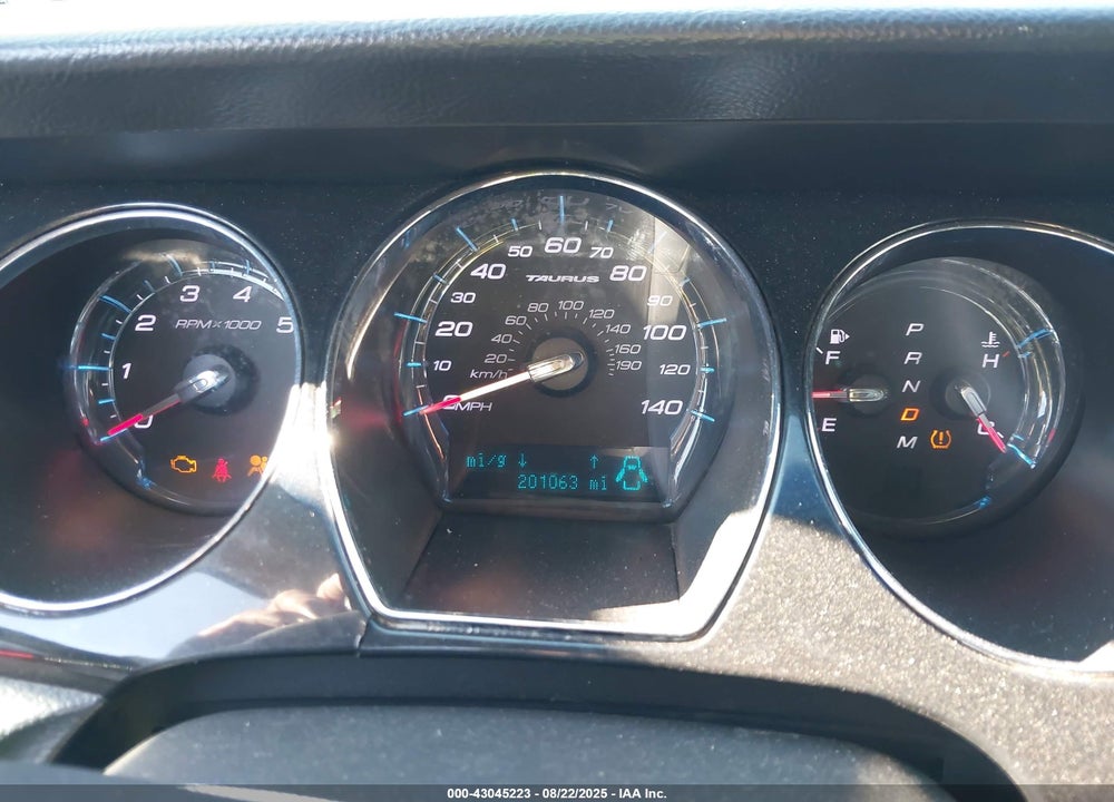 2011 FORD TAURUS VIN: 1FAHP2FW9BG106078