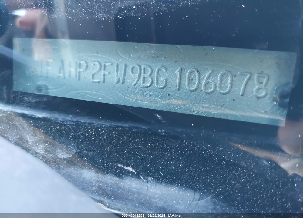 2011 FORD TAURUS VIN: 1FAHP2FW9BG106078