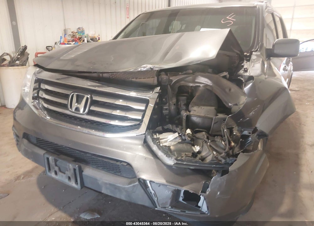 2012 HONDA PILOT EX VIN: 5FNYF4H41CB036320