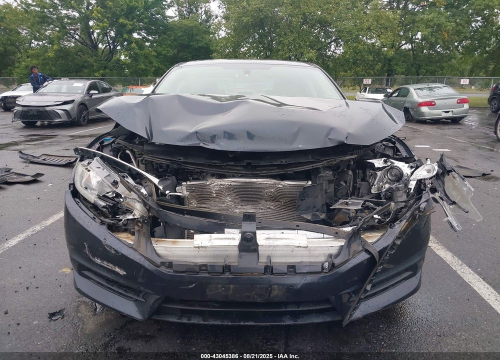 2018 HONDA CIVIC EX VIN: 2HGFC2F71JH522376
