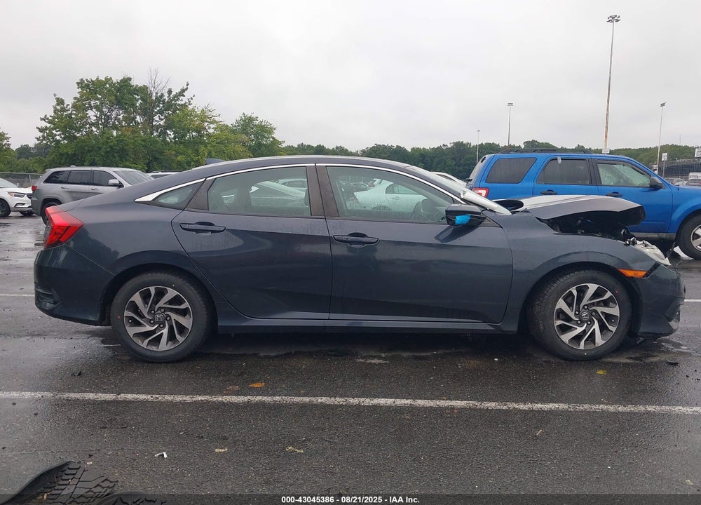 2018 HONDA CIVIC EX VIN: 2HGFC2F71JH522376