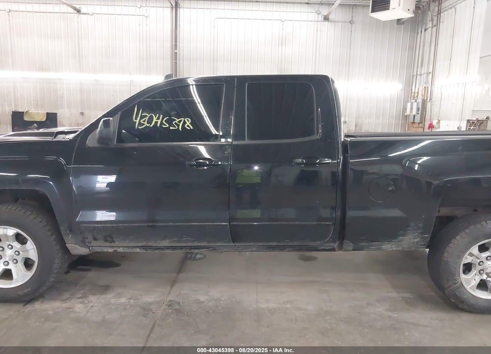 2017 CHEVROLET SILVERADO 1500 2LT VIN: 1GCVKREC7HZ395051