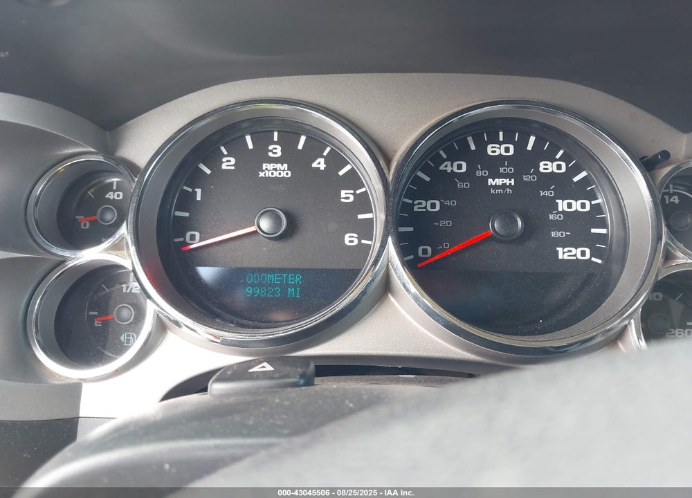 2011 CHEVROLET SILVERADO 1500 LT VIN: 3GCPCSE0XBG311850