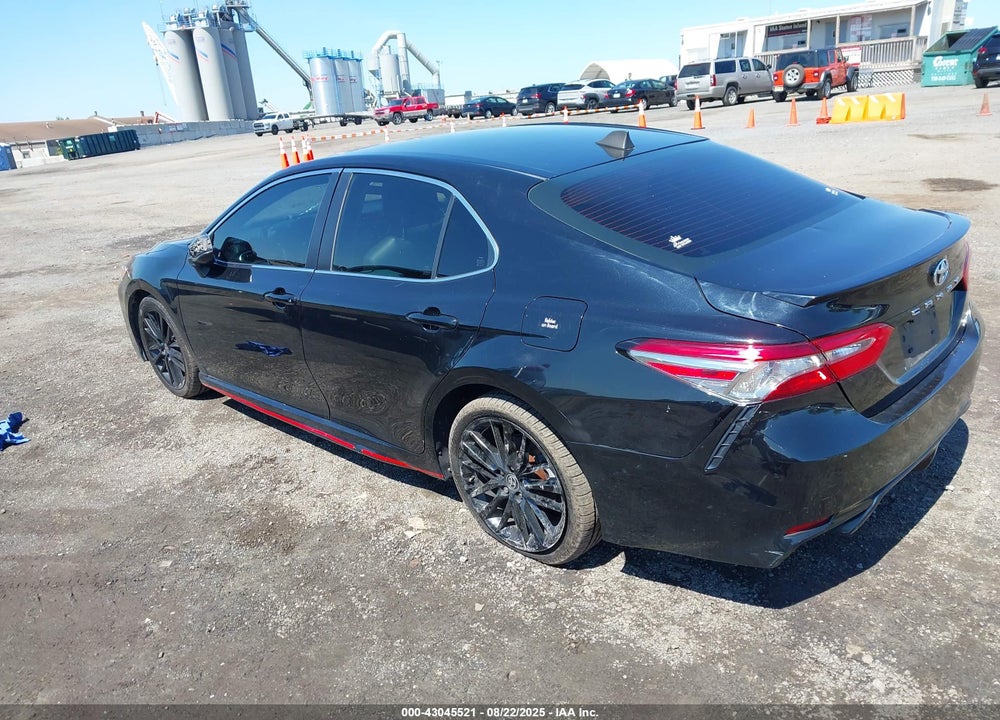 2018 TOYOTA CAMRY VIN: JTNB11HK5J3026221
