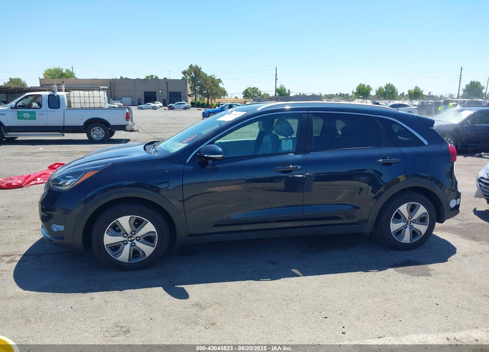 2019 KIA NIRO VIN: KNDCC3LD6K5351926