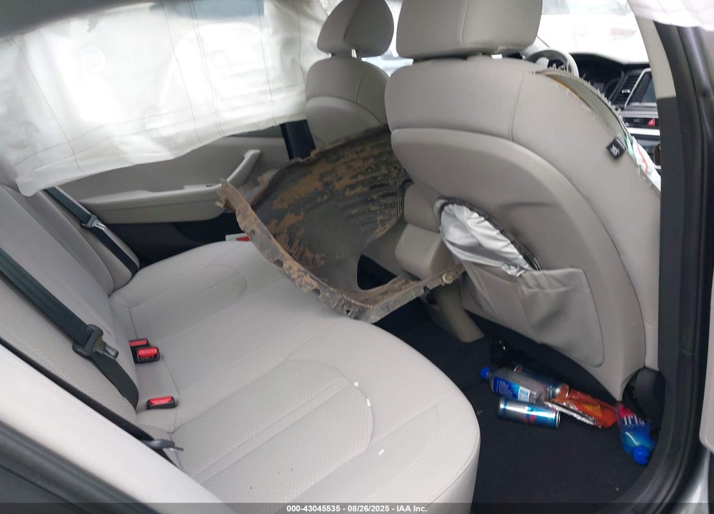 2019 HYUNDAI SONATA VIN: 5NPE24AF0KH745637