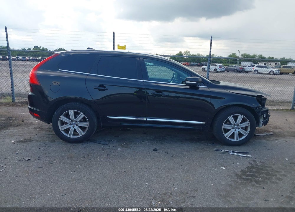 2017 VOLVO XC60 VIN: YV440MDU7H2005411