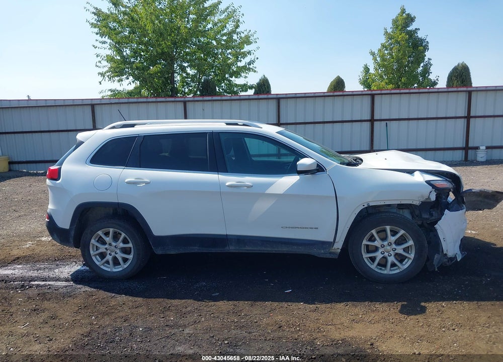 2015 JEEP CHEROKEE VIN: 1C4PJMCB2FW744253
