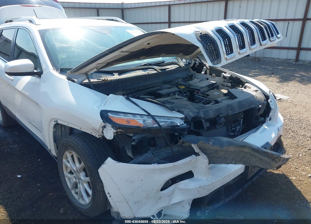 2015 JEEP CHEROKEE VIN: 1C4PJMCB2FW744253