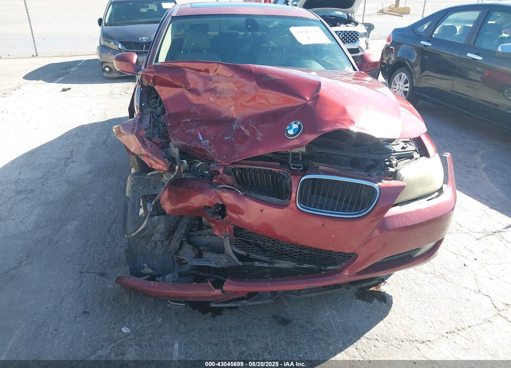 2011 BMW 3 SERIES VIN: WBAPH5G52BNM72466