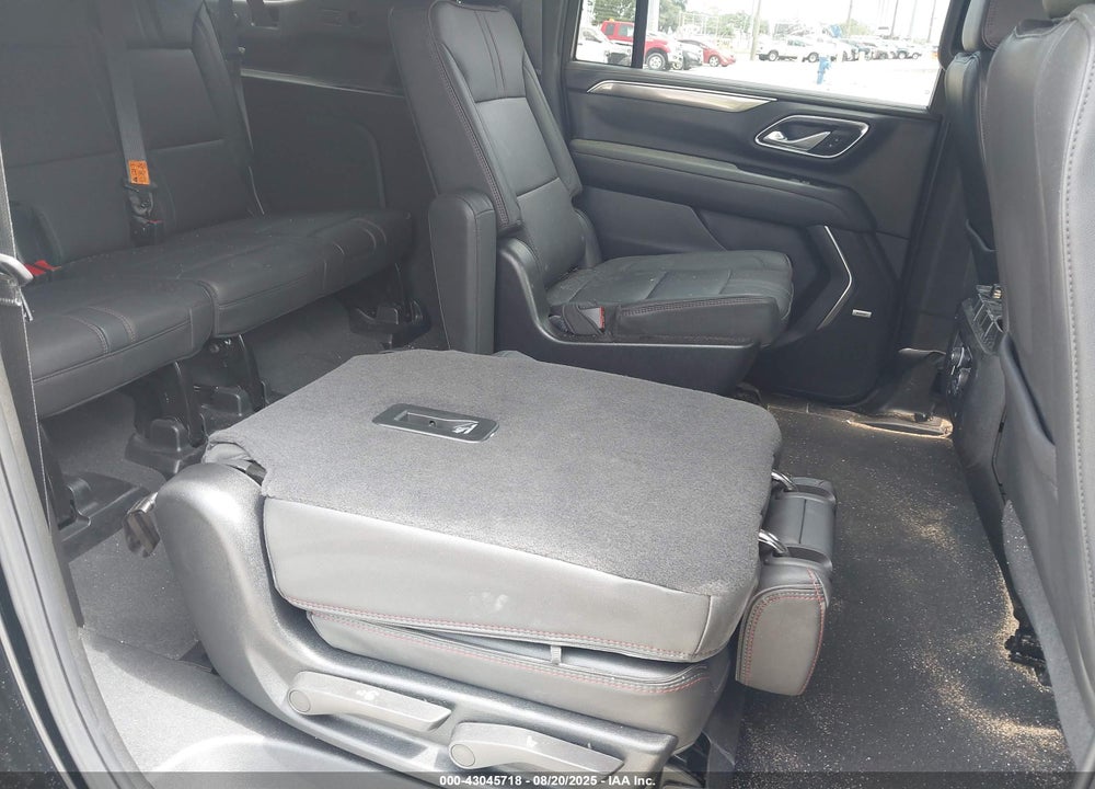 2024 CHEVROLET SUBURBAN VIN: 1GNSCEKT8RR350187