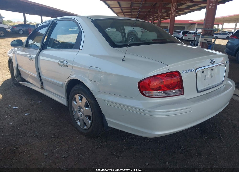 2005 HYUNDAI SONATA GL VIN: KMHWF25S15A176941