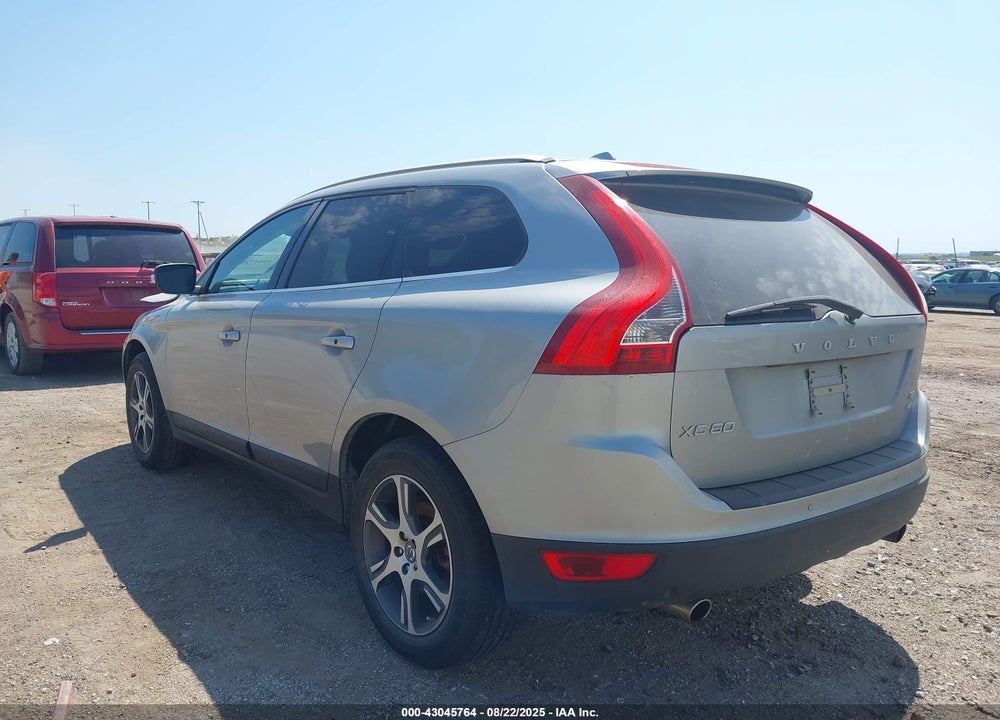 2012 VOLVO XC60 VIN: YV4902DZ6C2253793