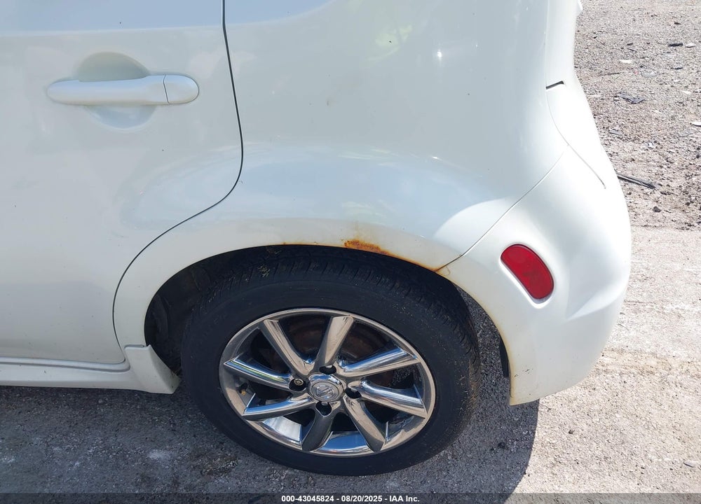 2010 NISSAN CUBE VIN: JN8AZ2KR1AT156554