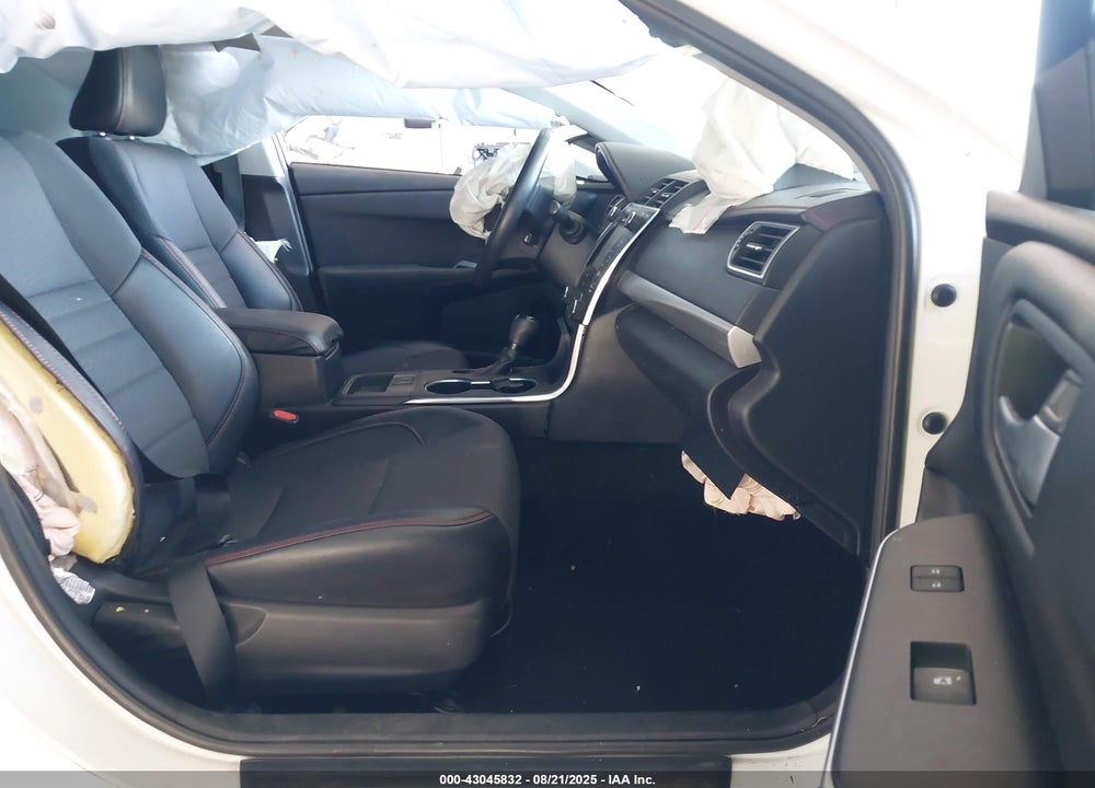2016 TOYOTA CAMRY HYBRID VIN: 4T1BD1FK3GU180231