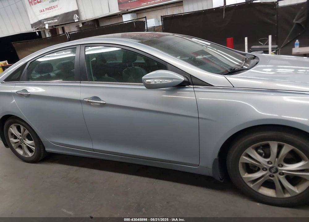 2013 HYUNDAI SONATA VIN: 5NPEC4AC6DH632538
