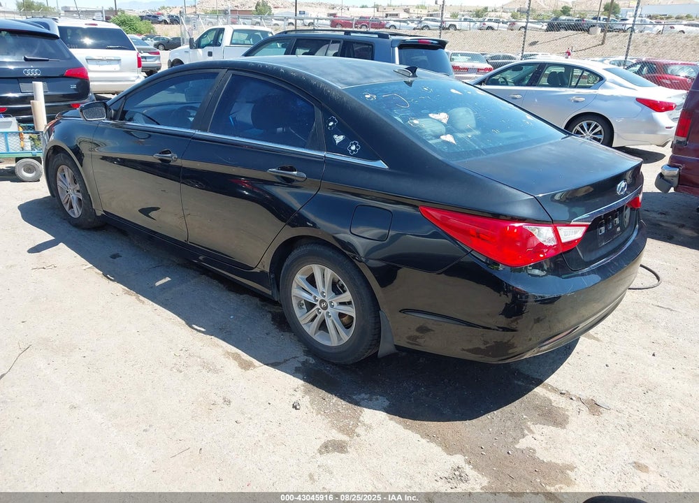 2012 HYUNDAI SONATA VIN: 5NPEB4AC7CH381305