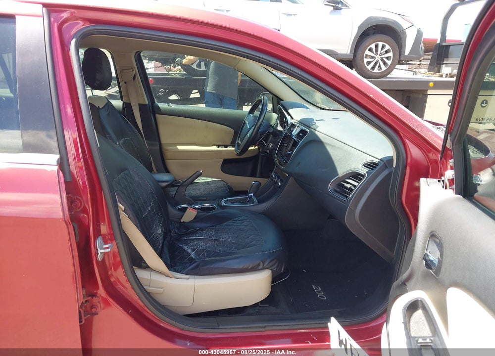 2012 CHRYSLER 200 VIN: 1C3CCBBG3CN206113