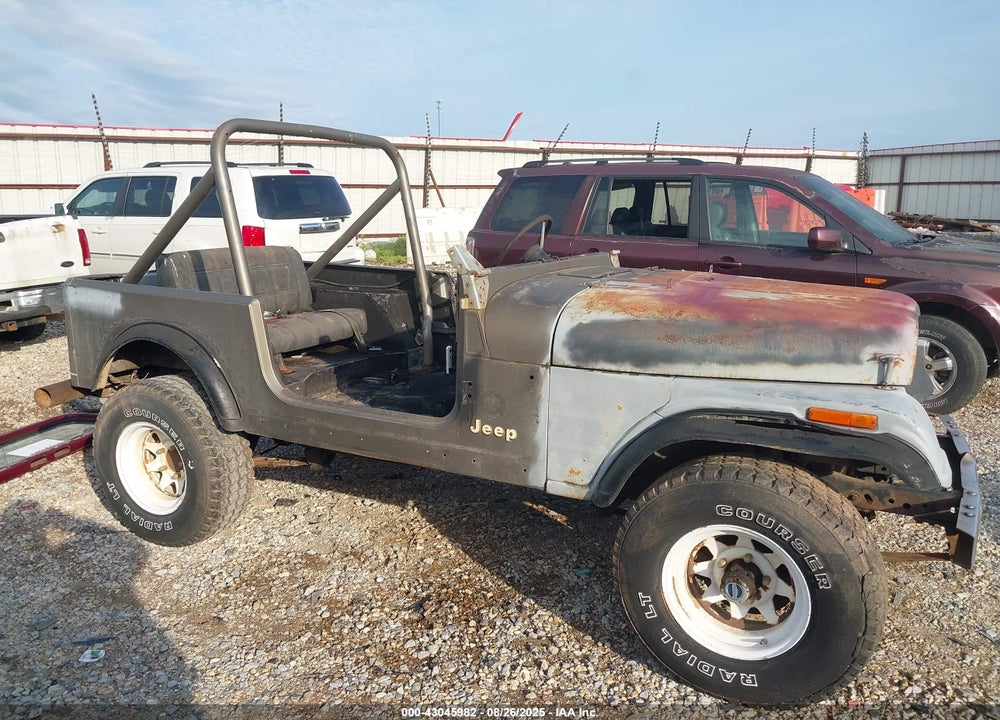 1983 JEEP CJ7 VIN: 1JCCM87E6DT054634