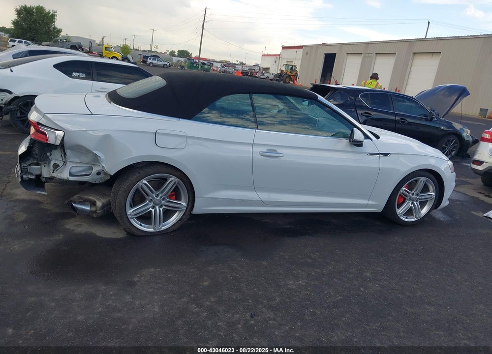 2018 AUDI A5 VIN: WAUWNGF56JN000917