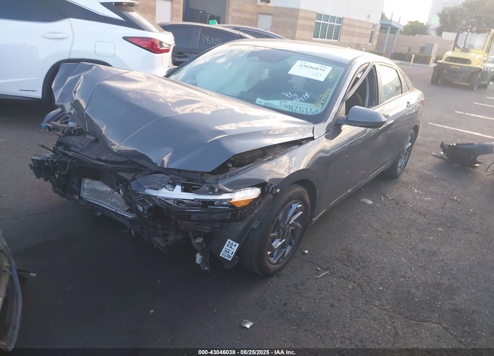 2024 HYUNDAI ELANTRA VIN: KMHLM4DG4RU777668