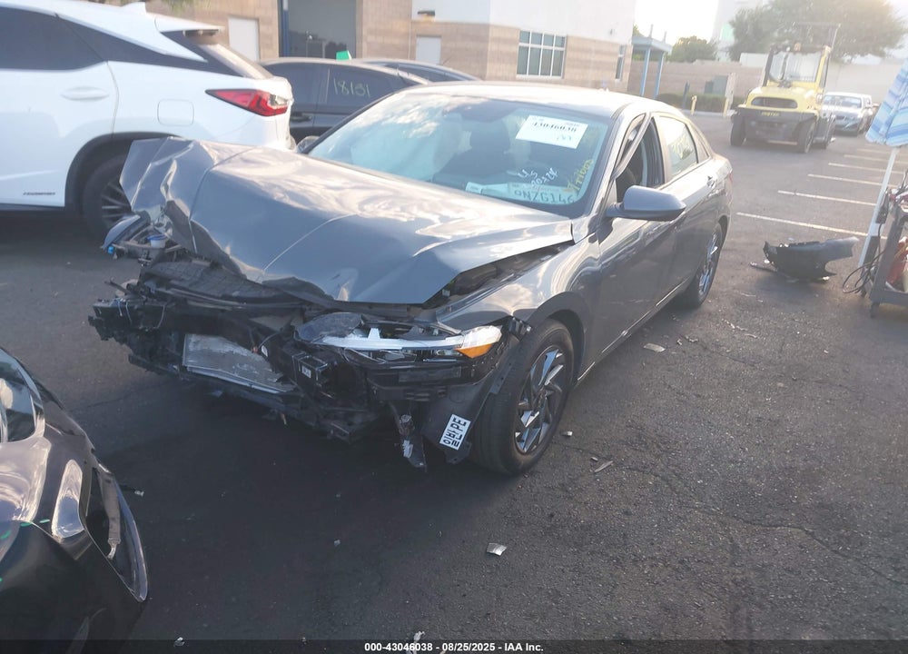 2024 HYUNDAI ELANTRA VIN: KMHLM4DG4RU777668