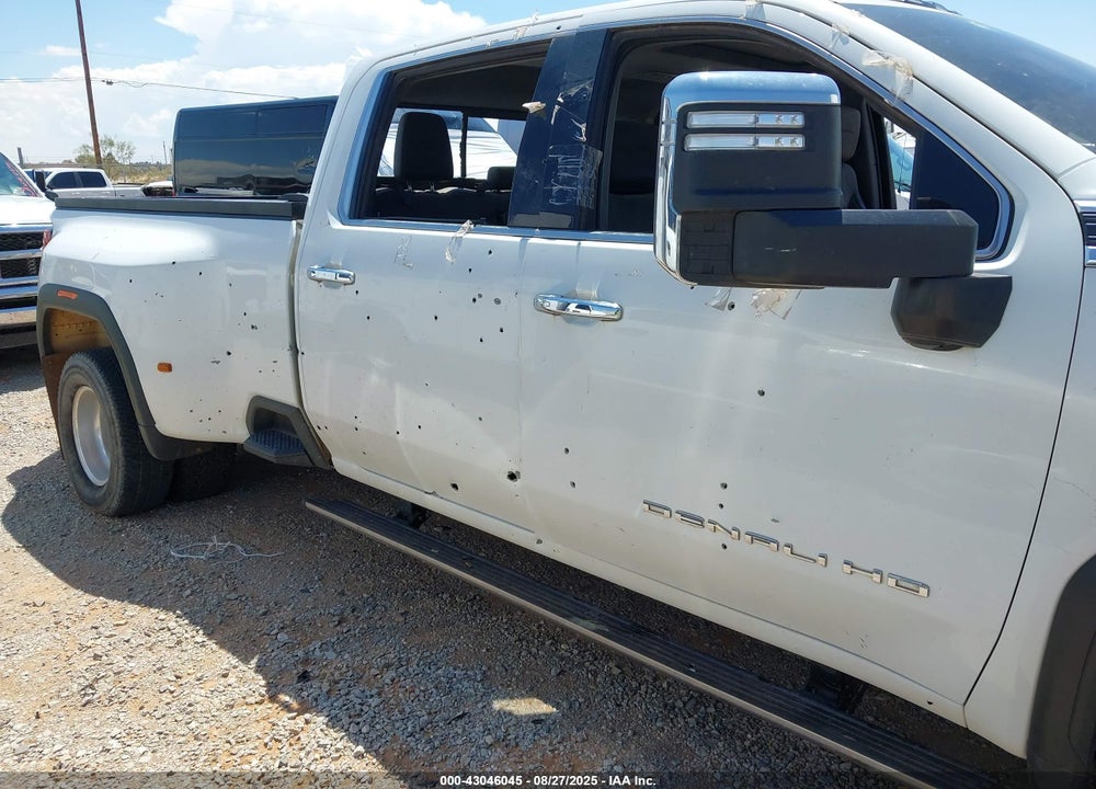 2022 GMC SIERRA 3500HD 4WD  LONG BED DENALI VIN: 1GT49WEY7NF358144