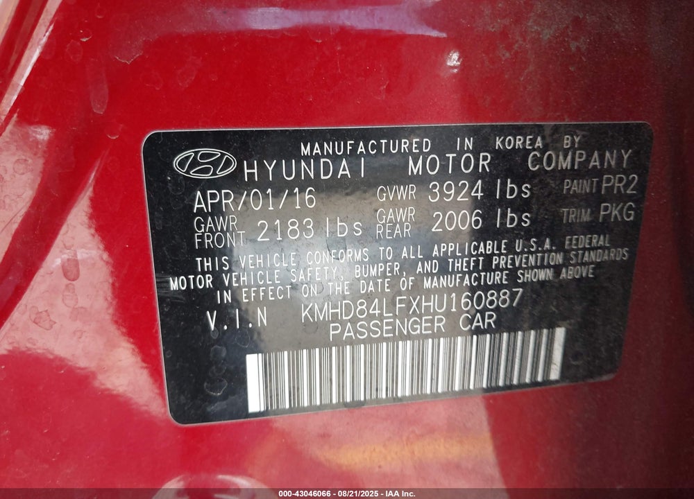 2017 HYUNDAI ELANTRA VIN: KMHD84LFXHU160887