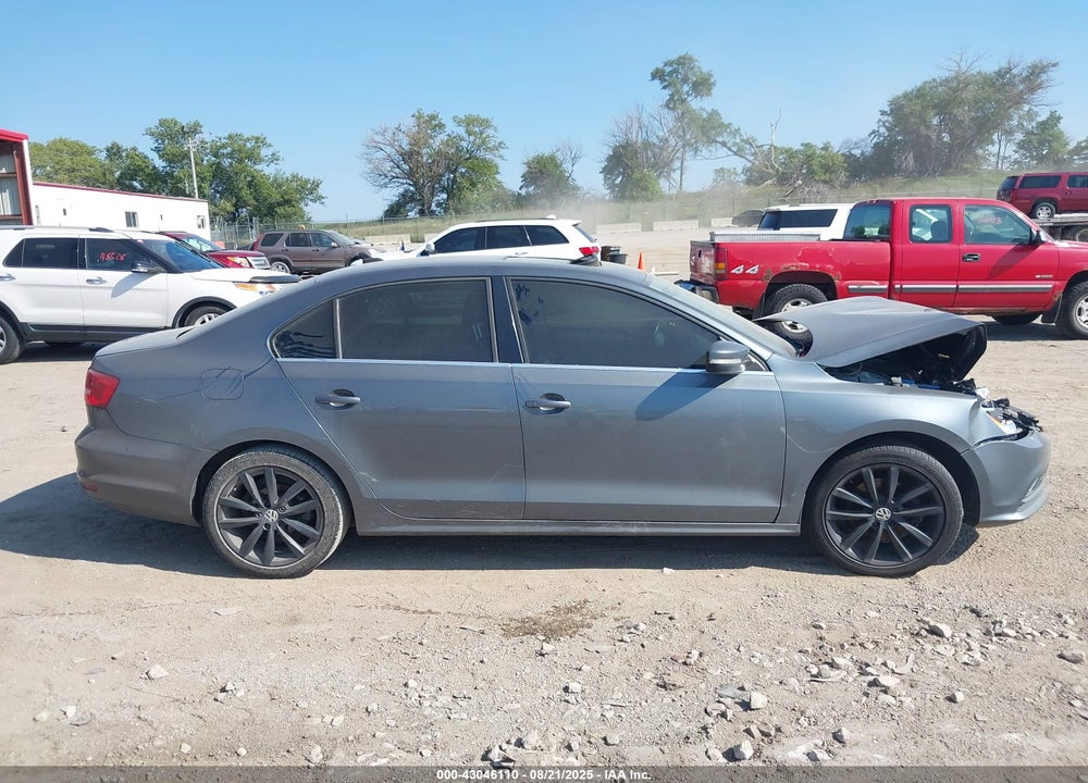 2015 VOLKSWAGEN JETTA 1.8T SE VIN: 3VWD07AJ2FM284722
