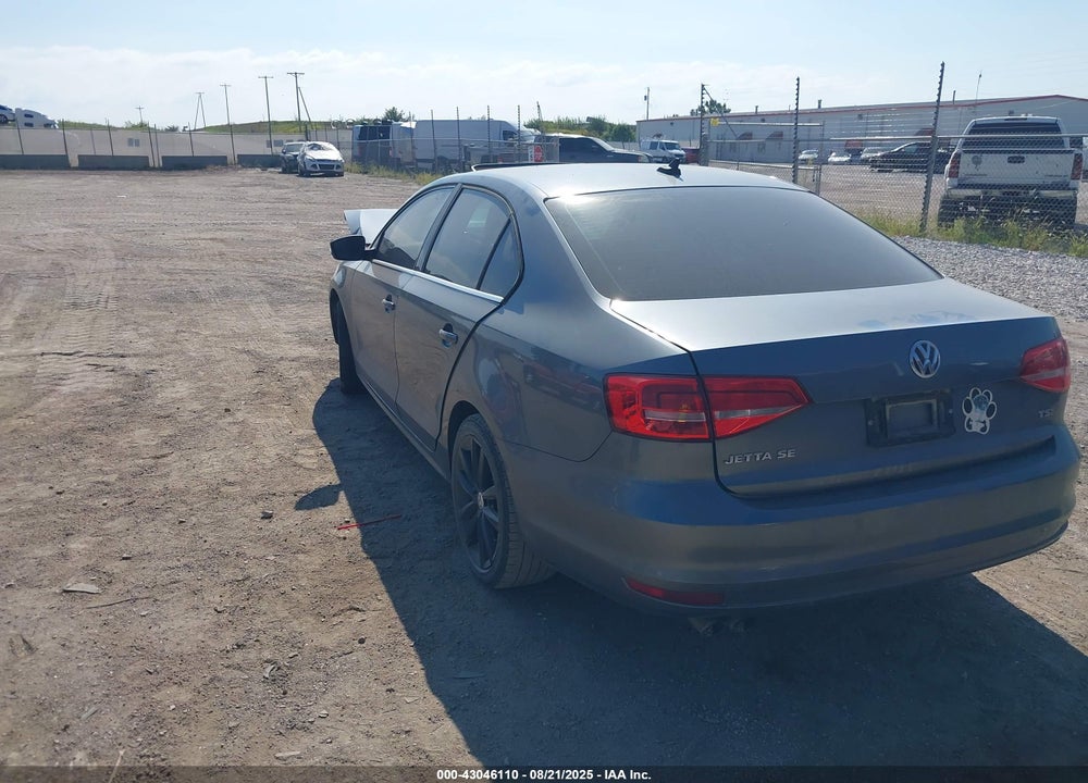 2015 VOLKSWAGEN JETTA 1.8T SE VIN: 3VWD07AJ2FM284722