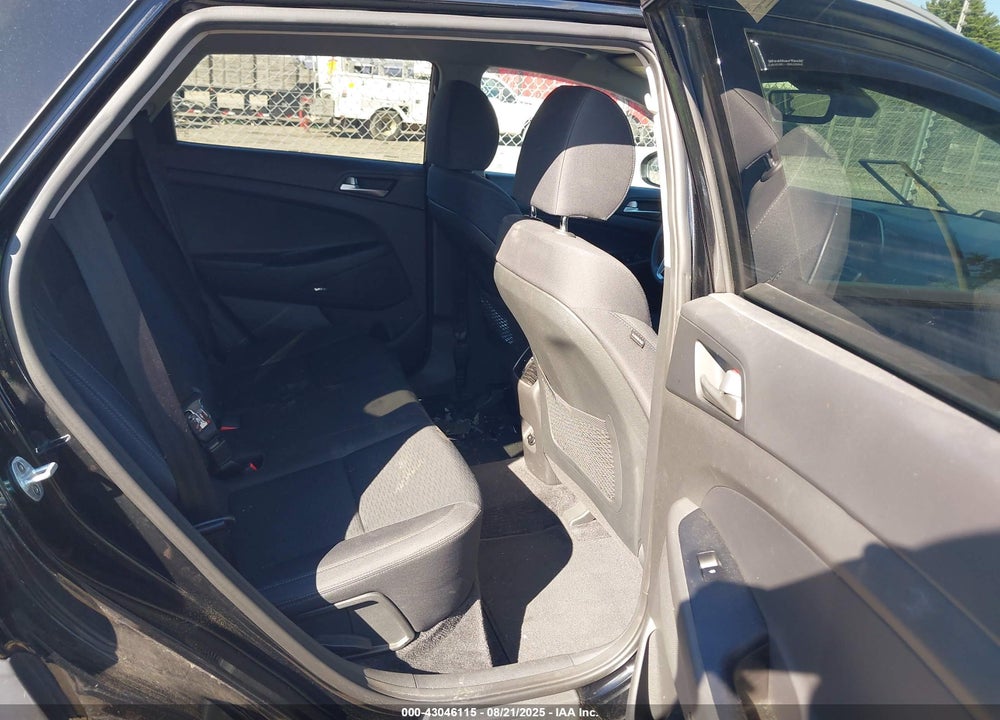 2019 HYUNDAI TUCSON VIN: KM8J3CAL0KU964935