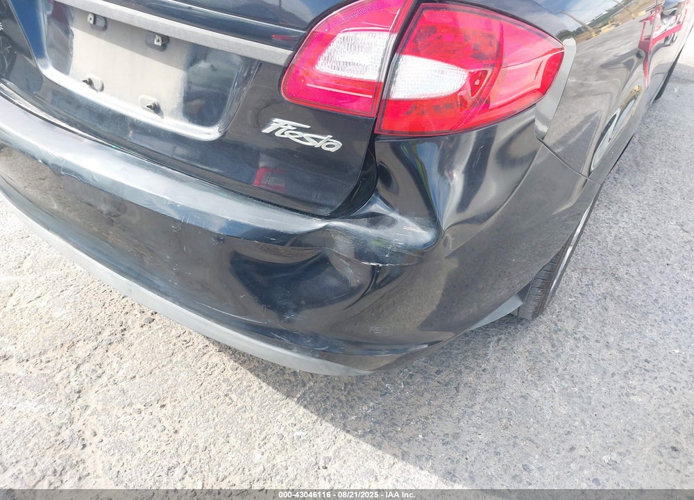 2011 FORD FIESTA VIN: 3FADP4BJ9BM177291