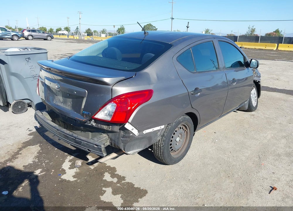 2015 NISSAN VERSA VIN: 3N1CN7AP1FL830178