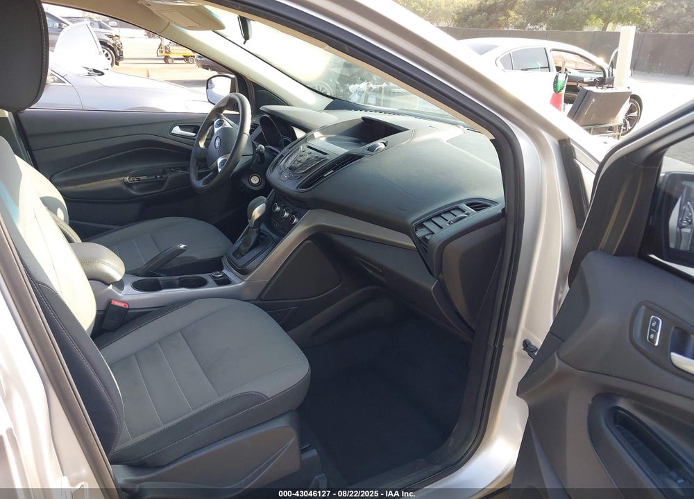 2016 FORD ESCAPE VIN: 1FMCU0G79GUC61341