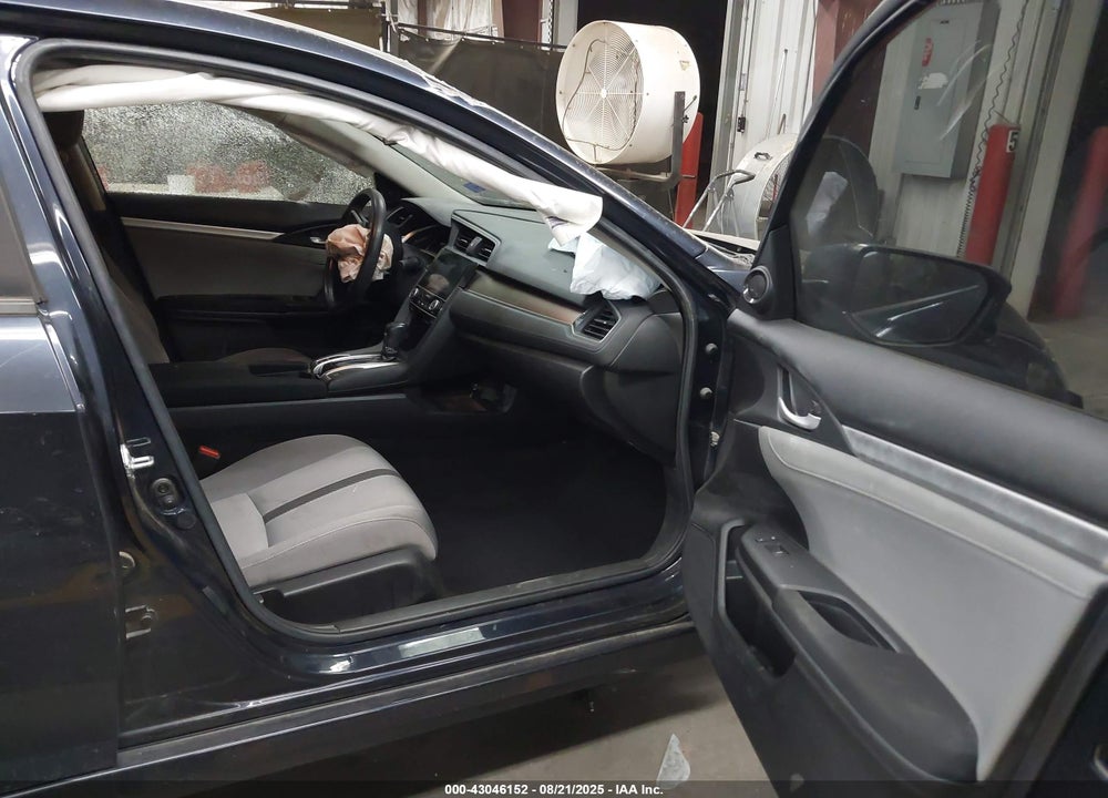 2018 HONDA CIVIC VIN: JHMFC1F3XJX007439