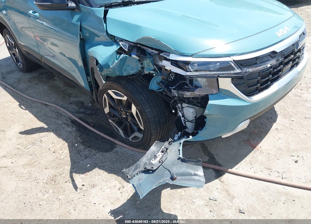 2025 KIA SELTOS VIN: KNDETCA7XS7788211