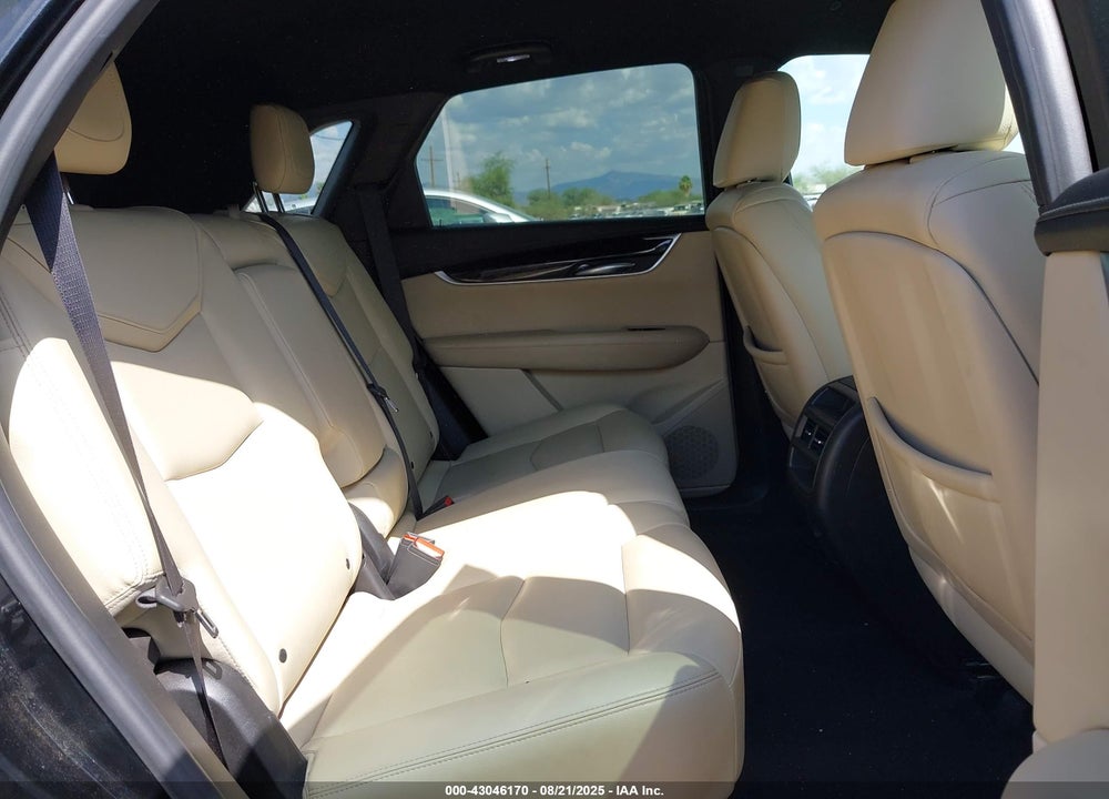 2017 CADILLAC XT5 STANDARD VIN: 1GYKNARS4HZ314031
