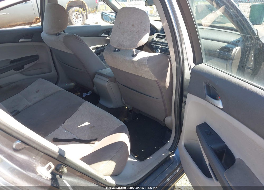 2010 HONDA ACCORD VIN: 1HGCP2F35AA131122