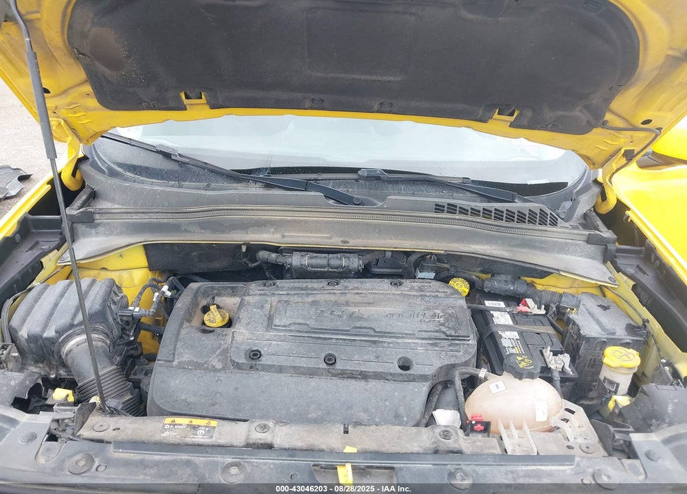 2016 JEEP RENEGADE VIN: ZACCJBBW4GPD66071