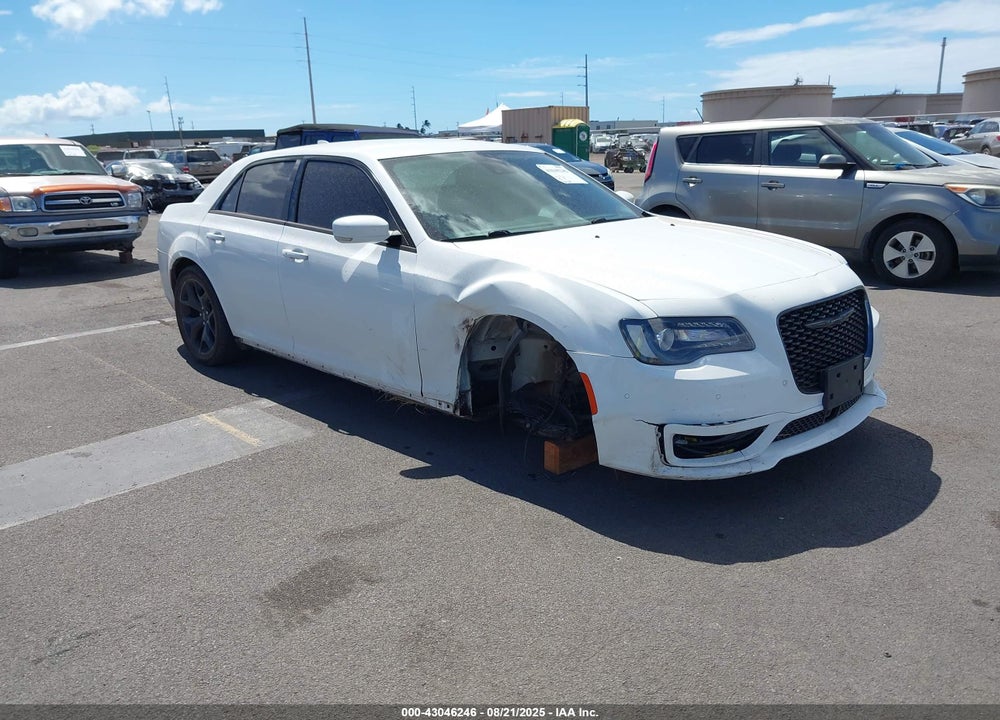 2022 CHRYSLER 300 TOURING L VIN: 2C3CCADG2NH134386