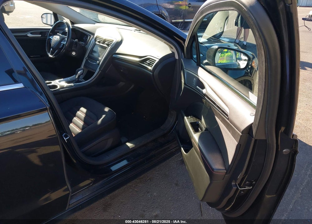 2013 FORD FUSION VIN: 3FA6P0HR7DR246838