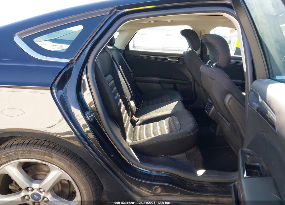2013 FORD FUSION VIN: 3FA6P0HR7DR246838