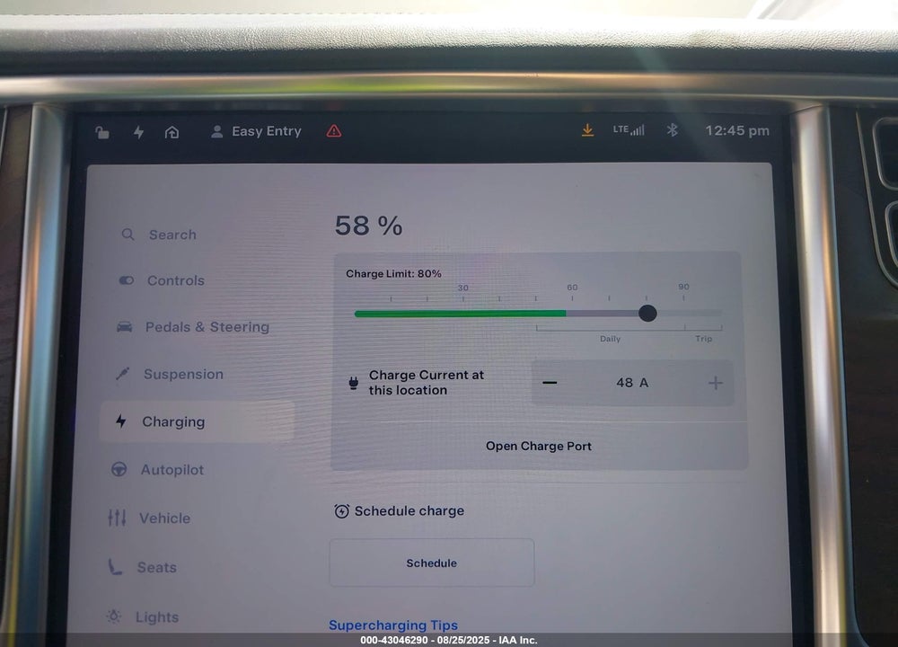 2016 TESLA MODEL X VIN: 5YJXCAE42GF002173