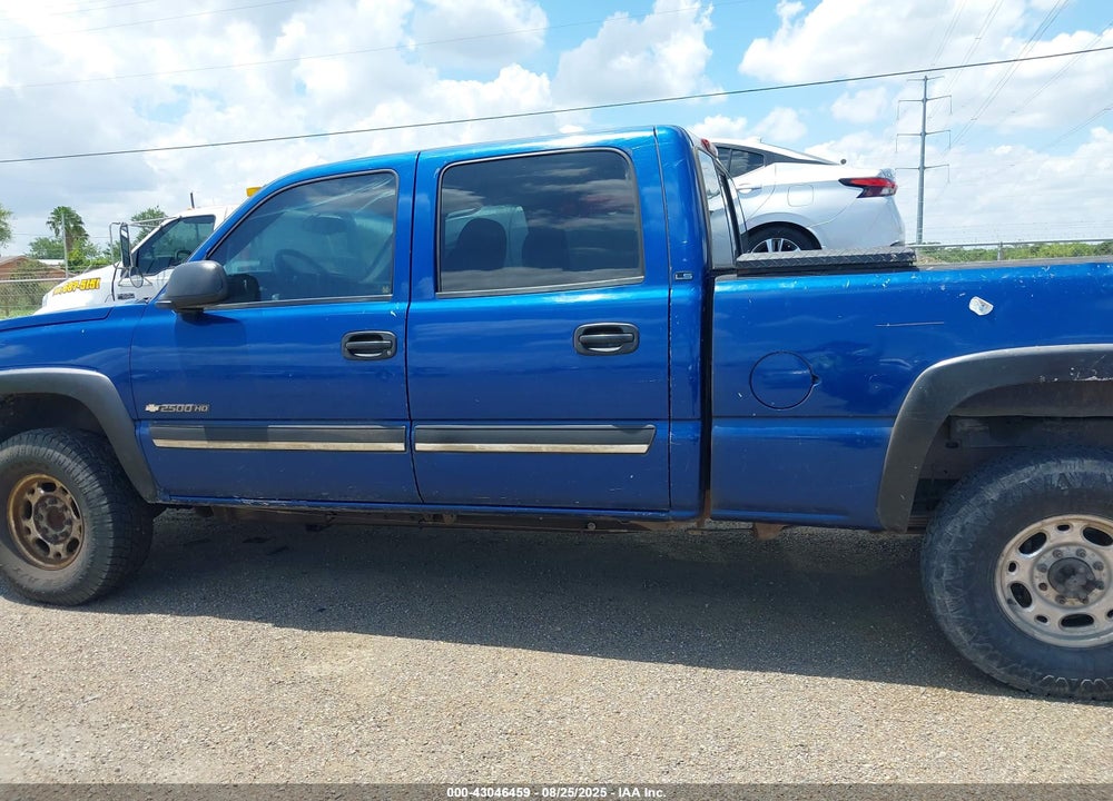 2004 CHEVROLET SILVERADO 2500HD LS VIN: 1GCHC23U04F229351