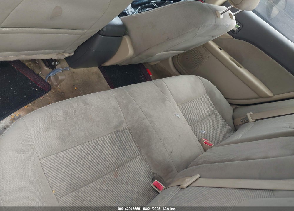 2010 FORD FUSION VIN: 3FAHP0HA9AR328567