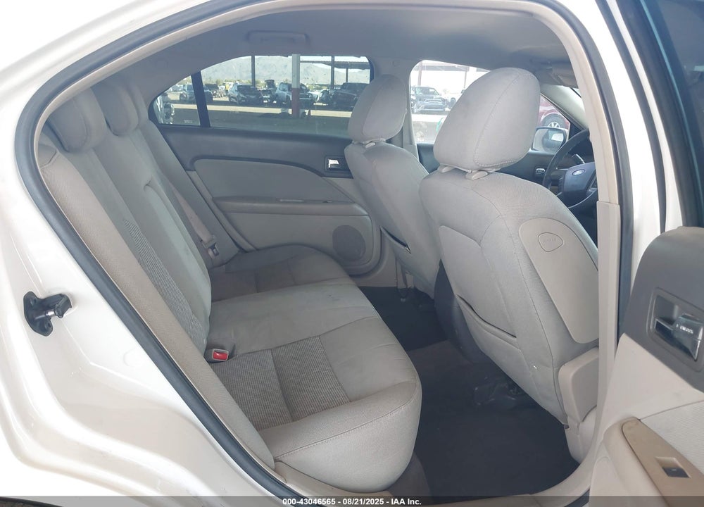 2010 FORD FUSION VIN: 3FAHP0HG5AR333530